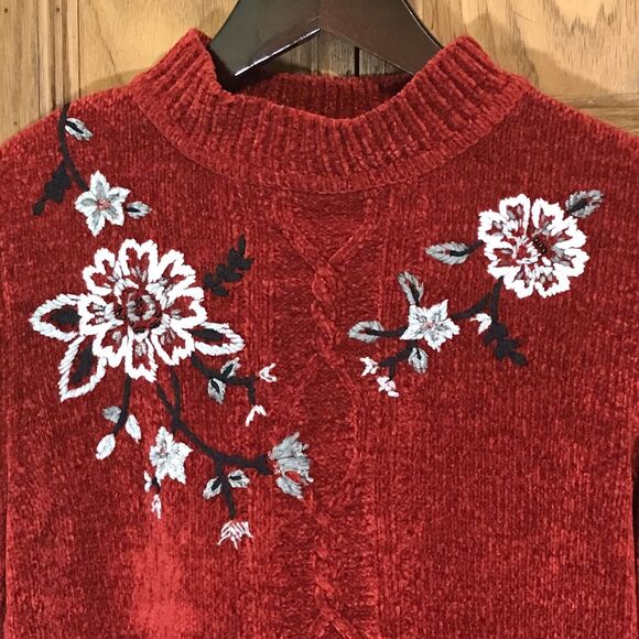Alfred Dunner Women's PM Chenille Sweater Red Floral Cable Knit Embroidered Top - Picture 2 of 7